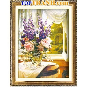 Tranh thêu chữ thập bình hoa tím